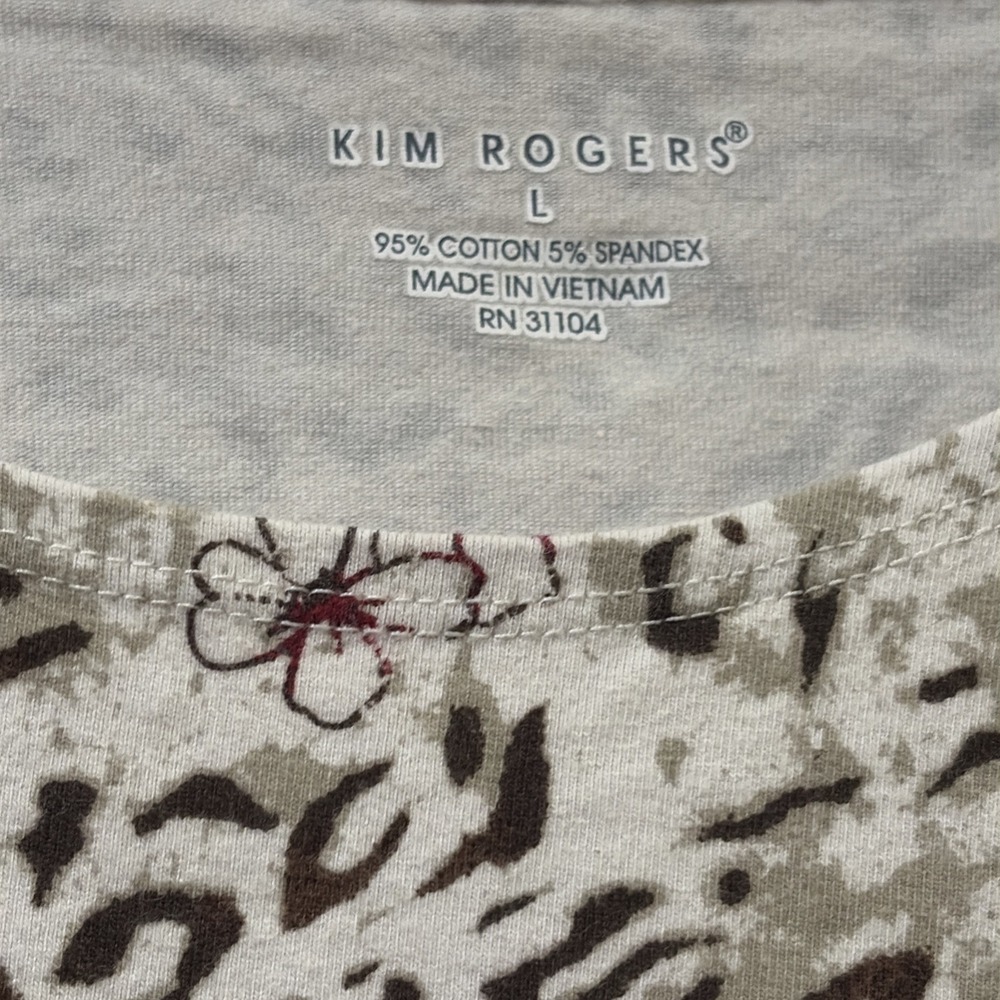Kim Rogers Leopard Animal Print Floral Top Beige Brown 3/4 Sleeve Tee Size L - Picture 7 of 10